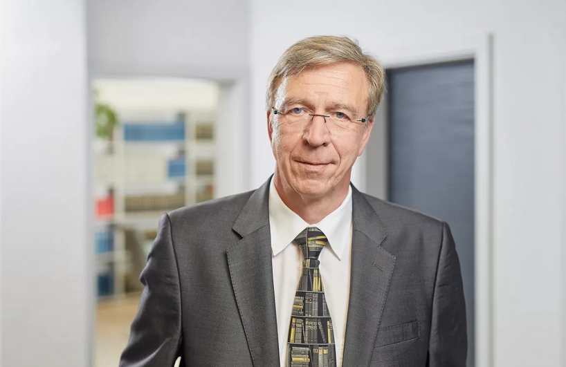 Rechtsanwalt   Christoph Brüning