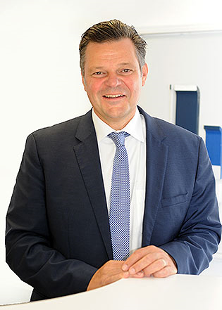 Rechtsanwalt    Christoph Gebauer