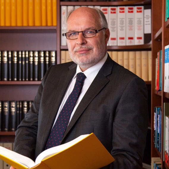 Rechtsanwalt    Dieter Kubach