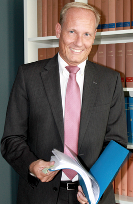 Rechtsanwalt   Dr. Thomas Kilz