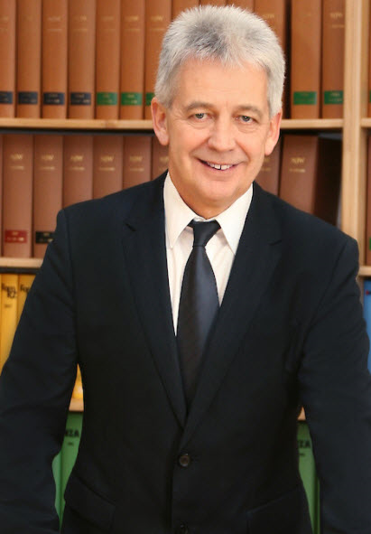 Rechtsanwalt    Holger Ißler