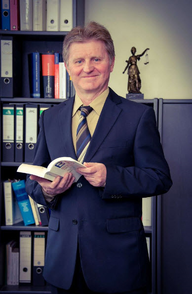 Rechtsanwalt    Jürgen Lucas