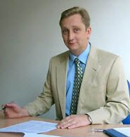 RA  Mark Peters, 20095 Hamburg, Raboisen 16