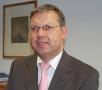 Rechtsanwalt    Oliver Henkst