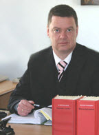 Rechtsanwalt    Oliver Schmitz