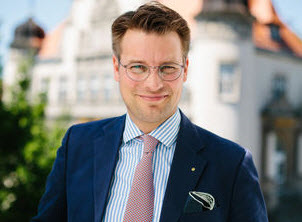 Rechtsanwalt  Dr.  Philipp Sticherling