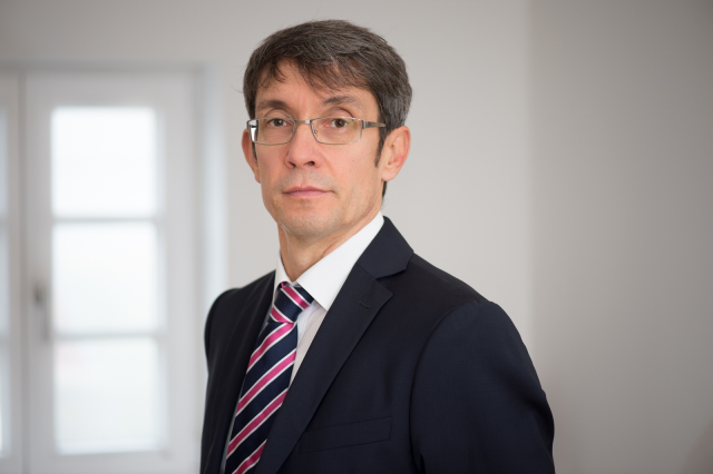 RA Dr. jur. Rolf Friedrichs, 66822 Lebach, Am Bahnhof 6