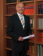 Rechtsanwalt    Steffen Gründig