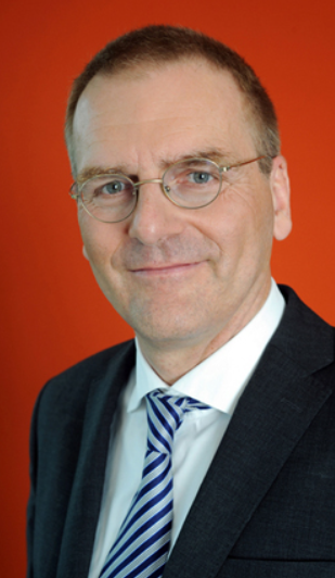 Rechtsanwalt und Notar   Alexander Stelter