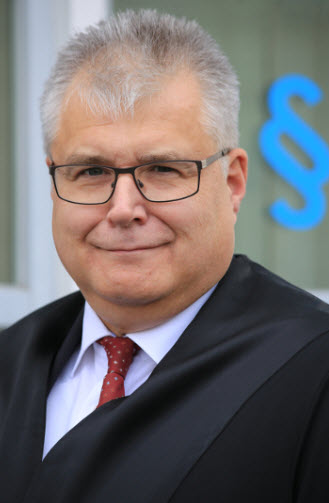 Rechtsanwalt und Notar   Andreas Krau