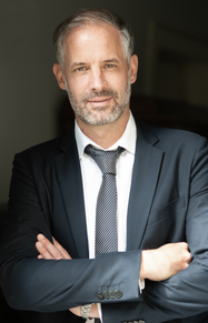 Rechtsanwalt und Notar Bertold Bitzer
