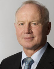 Rechtsanwalt und Notar Dieter Steinmetz