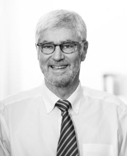Rechtsanwalt und Notar   Dr. jur. Detlev Dolle