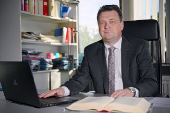 RA u. Notar  Holger Klug, 32257 Bünde, Bismarckstraße 21-23