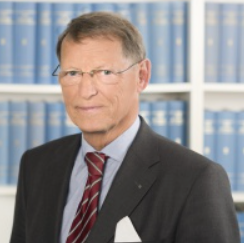 Rechtsanwalt und Notar  Prof. Dr.  Karsten Witt