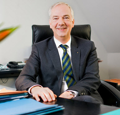 Rechtsanwalt und Notar   Olaf Waldvogel
