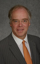 Rechtsanwalt und Notar  Dr.  Stephan Dingerkus