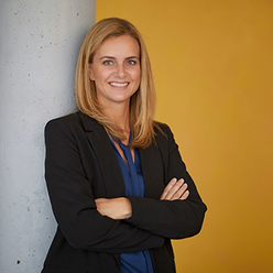 Rechtsanwältin   Anne Tellmann
