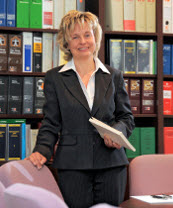 Rechtsanwältin    Ellen Marschner-Schwenker