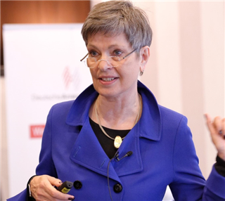 Rechtsanwältin  Dr. jur Gudrun Doering-Striening