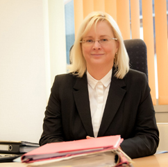 Rechtsanwältin    Karen Parreidt