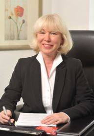 Rechtsanwältin   Lilian Widra
