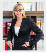 Rechtsanwältin  Dr.  Manuela Astfalck