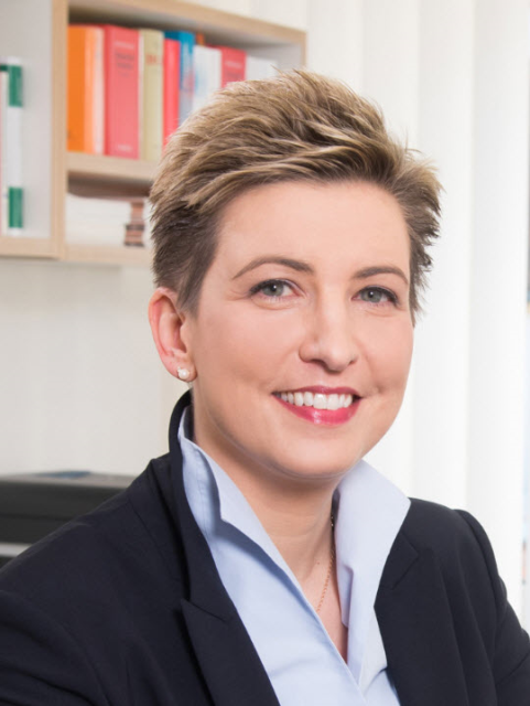 RAin  Petra Kraus, 94234 Viechtach, Enzleinsgrub 3  
