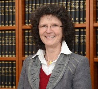 Rechtsanwältin    Rita Reichler