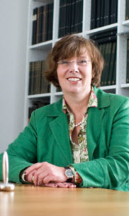 Rechtsanwältin  Dr. jur.  Sabine Sütterlin-Waack