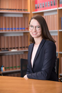 Rechtsanwältin   Viktoria Lensing