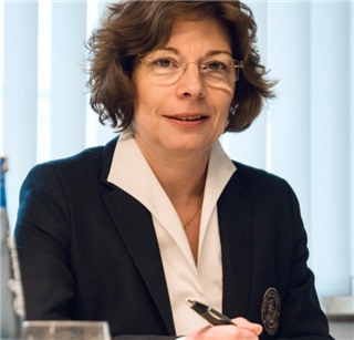 Rechtsanwältin und Notarin   Bernadette Böcker-Kock