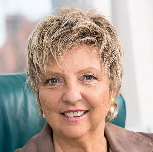 Rechtsanwältin und Notarin   Birgit Gundermann