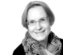 Rechtsanwältin und Notarin Irene Zeppenfeld