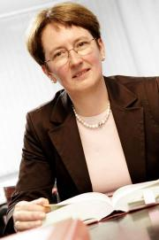 Rechtsanwältin und Notarin   Petra Fischer-Scherberich