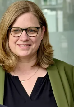 Rechtsanwältin und Steuerberaterin   Miriam Henschel